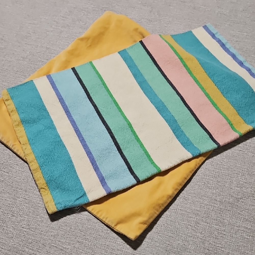 H&M Pillow Cover 24in×16in